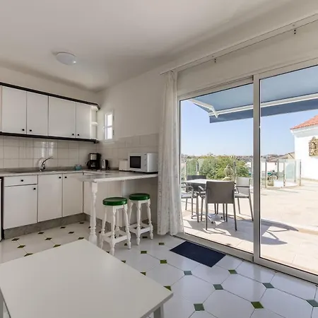 Vista Bella Adults Only Appartement